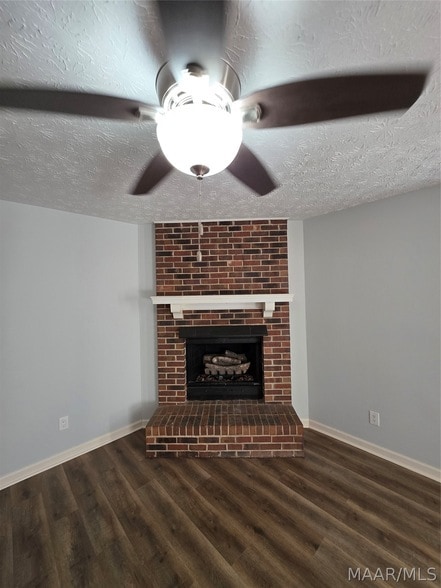Building Photo - 6225 Whitewater Ct