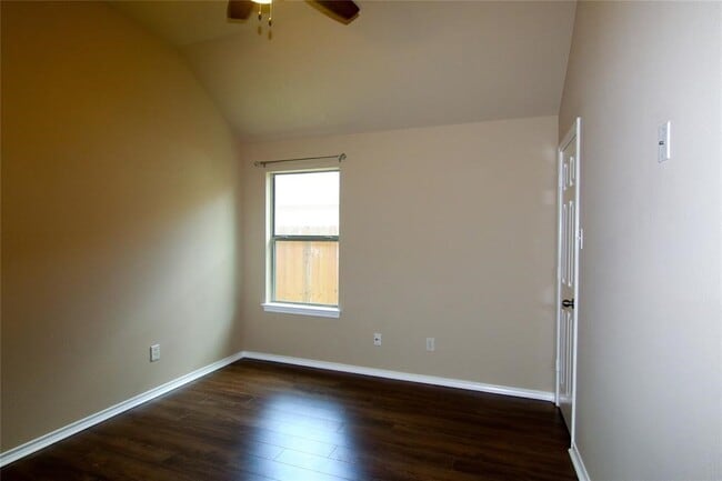 Building Photo - 27431 Rebecca Field Ln