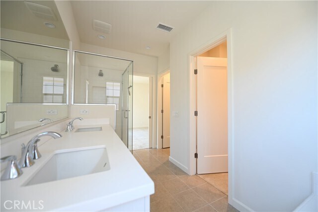 Building Photo - 105 Holly Springs