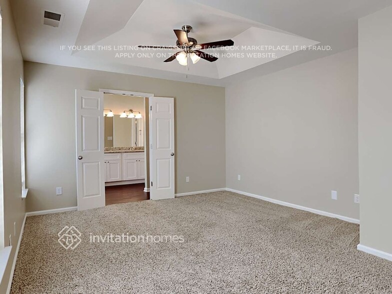 Building Photo - 7017 Long Run Ln