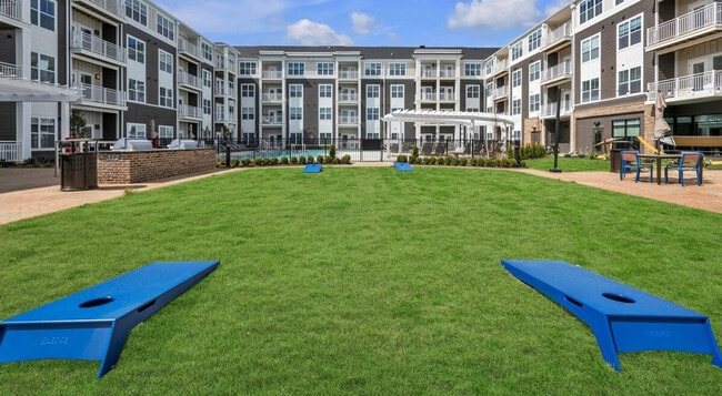 Building Photo - 1202 Marquis Pkwy