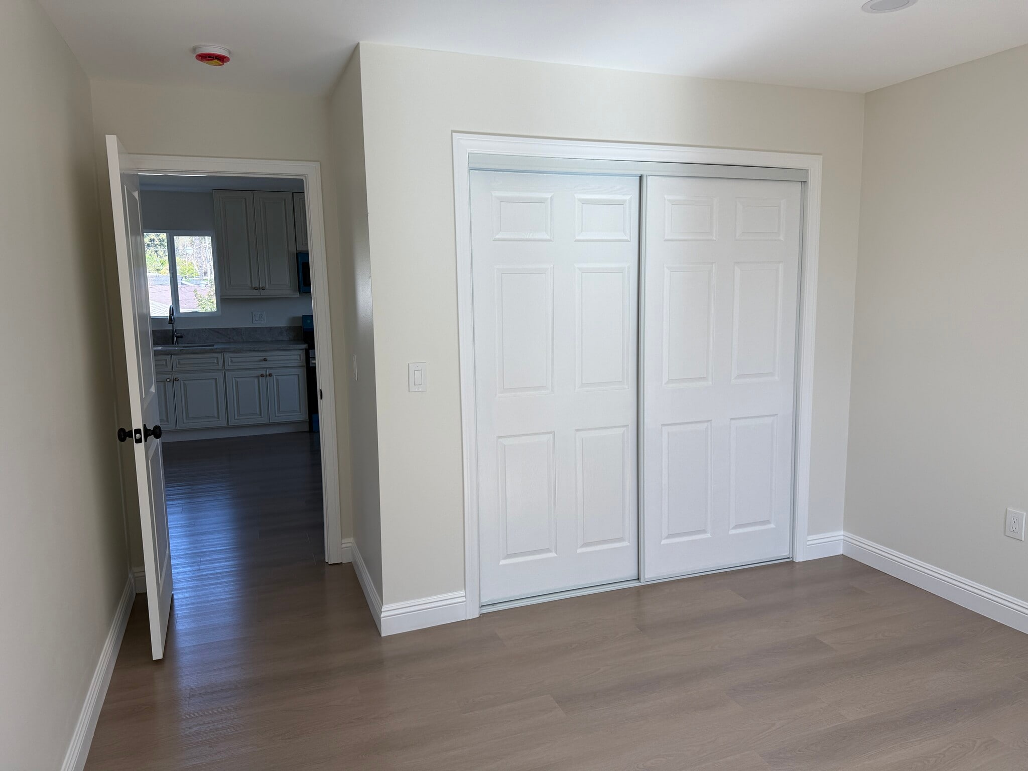 Building Photo - 4003 Bermuda Ct