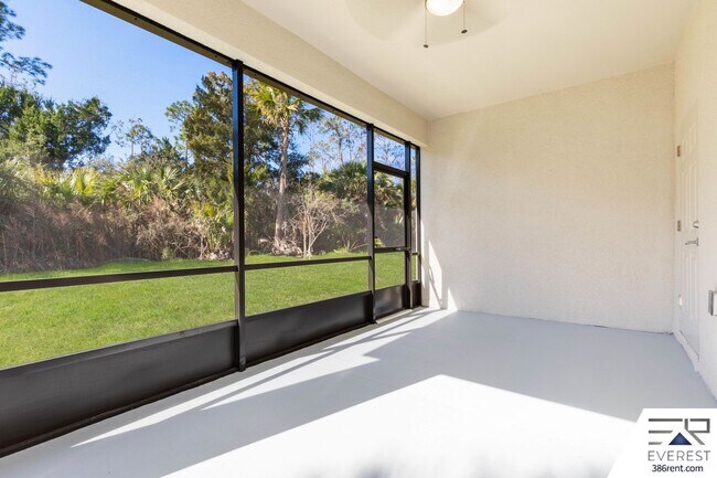 Building Photo - Modern 3-Bed, 2-Bath Townhome with Private Yard & 2-Car Garage