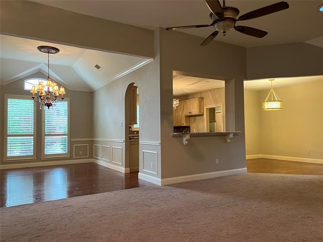 Building Photo - 203 Fallbrook Dr