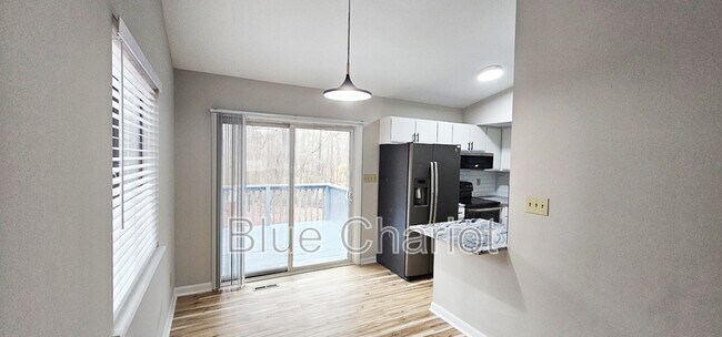 Building Photo - 47 Bell Cir