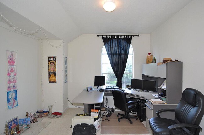 Building Photo - 15114 Brookwood Bridge Ln