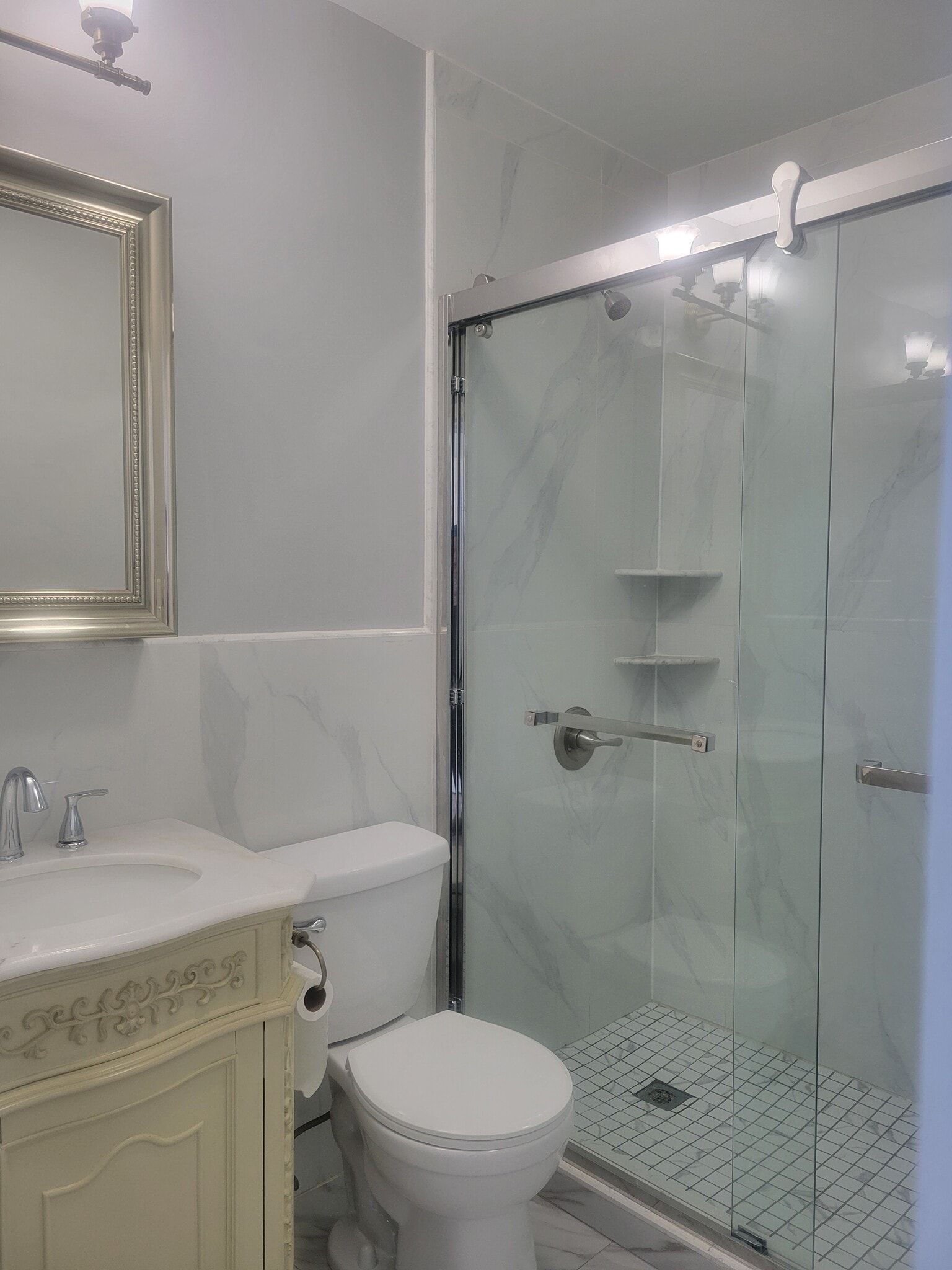 Bathroom - 8538 102nd St