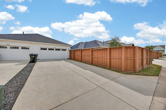 Building Photo - 3944 Grayson Ln