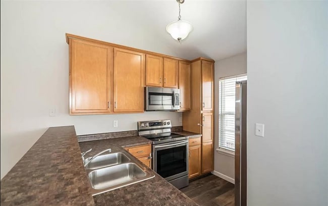 Building Photo - COMING SOON!! Beautiful 2-Bedroom, 2-Bath ...