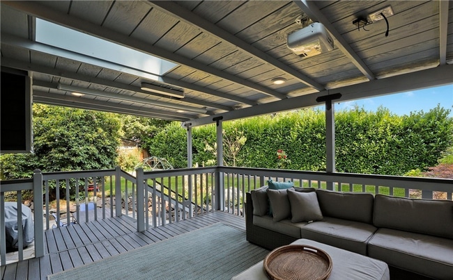 Building Photo - Beautifully Remodeled 4BR/2BA Home in Kirk...