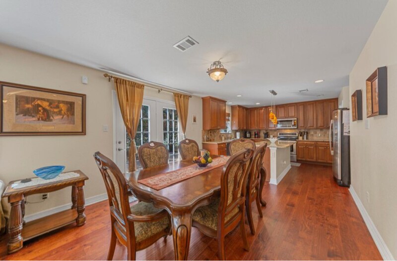 Building Photo - 5901 Snow Creek Dr