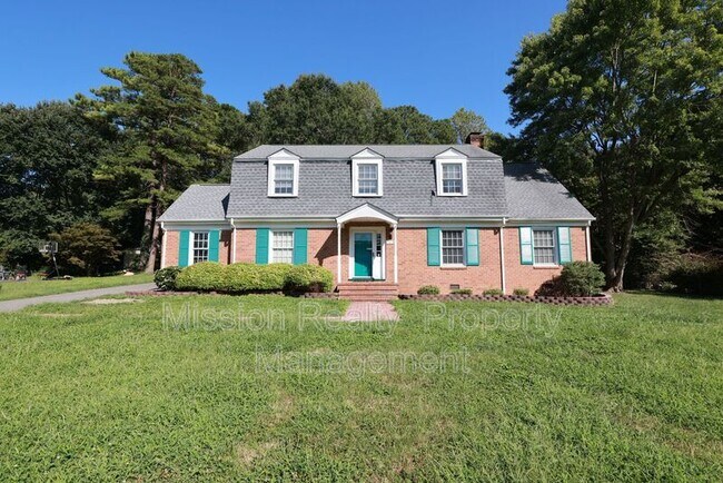 Primary Photo - 1519 Chauncey Ln
