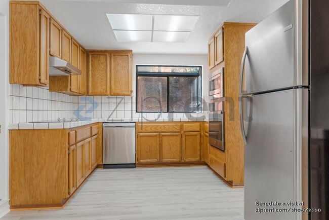 Building Photo - 5429 Cabrillo Sur