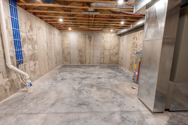 Building Photo - New Construction 4bd/3ba Townhouse