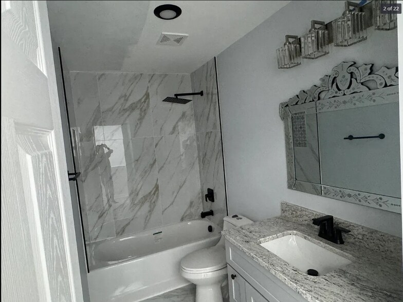 Building Photo - 11506 Turn Stone Ct