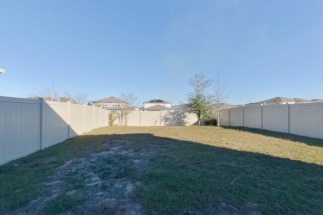 Building Photo - 4397 SW 85 Ln