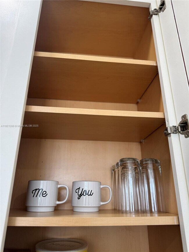 Building Photo - 536 14th St