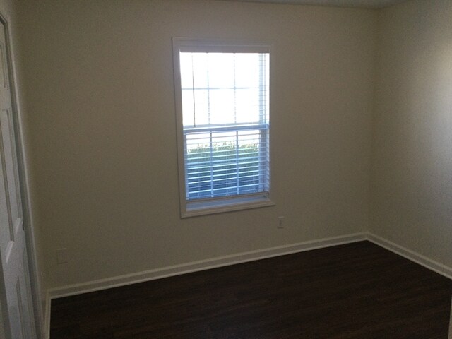 Building Photo - 851 Stardust Ct