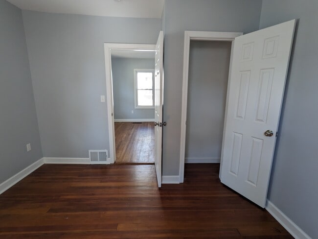 Bedroom 2 - 23 Clarence St