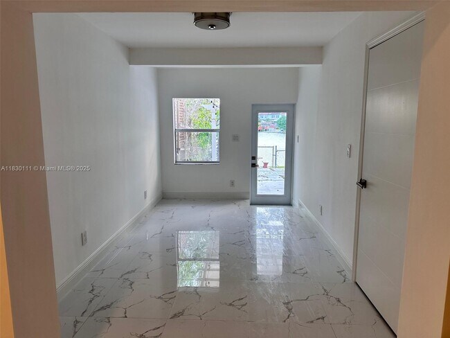 Building Photo - 6951 W 17th Ct