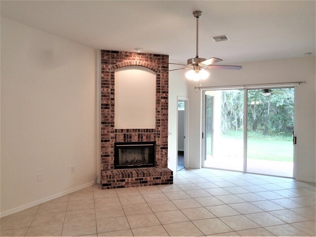 Building Photo - 3704 Lockridge Dr