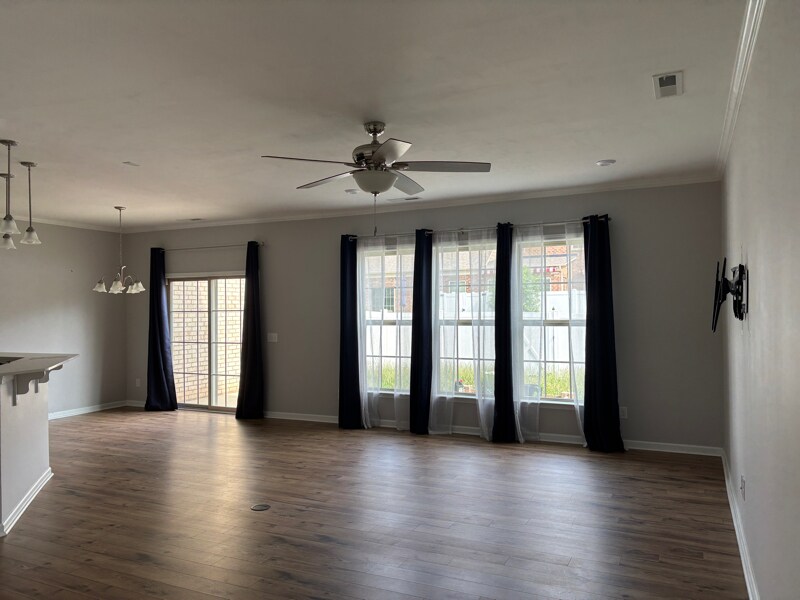 Building Photo - 2021 Auburn Leaf Ct