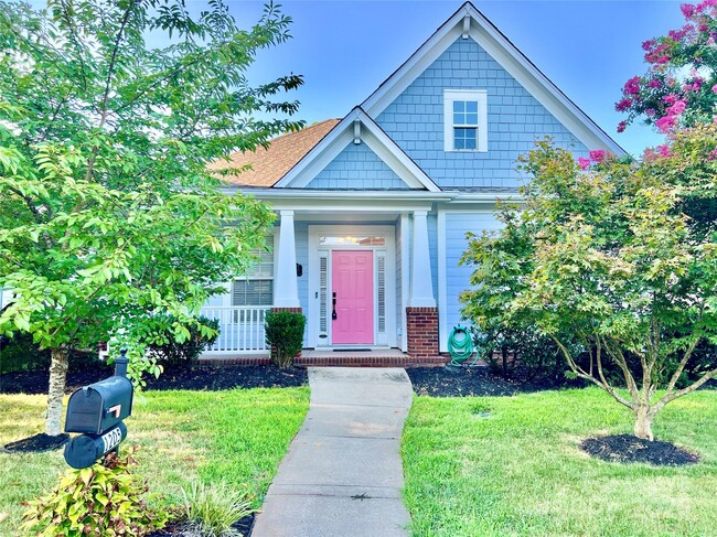 Building Photo - 1205 Gainsborough Dr