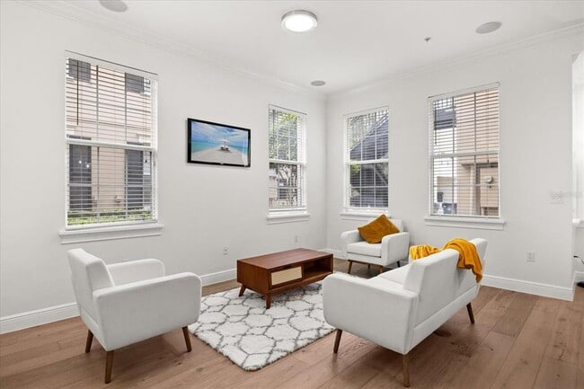 Building Photo - 1316 Lake Baldwin Ln