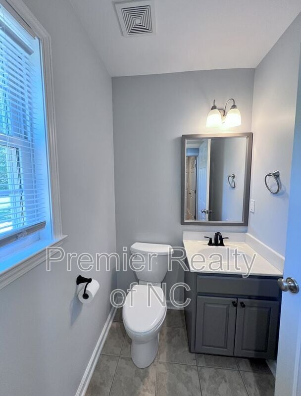 Building Photo - 469 Childrens Home Rd