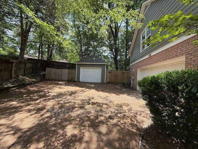Building Photo - 1687 Magnolia Farms Cove