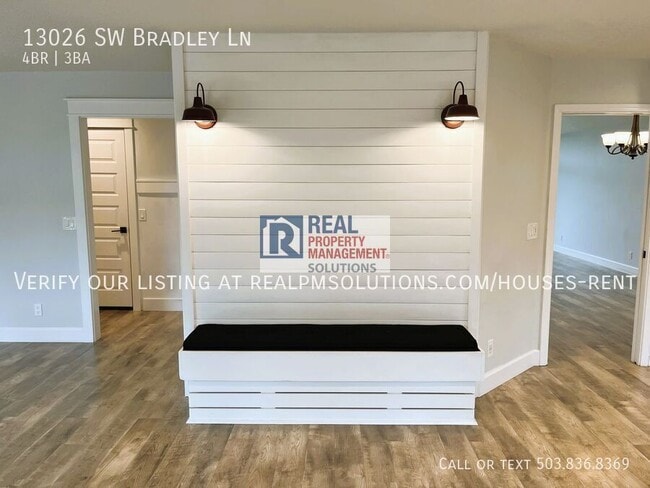 Building Photo - 13026 SW Bradley Ln