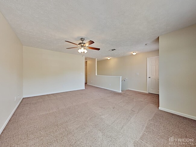 Building Photo - 1009 Harmony Ln