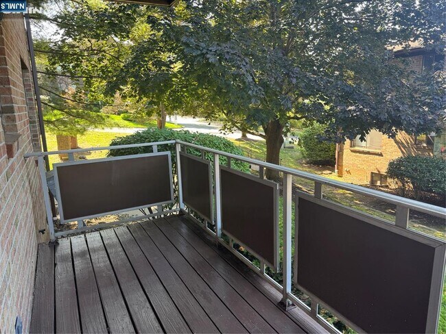 Building Photo - 107 Bellgrove Dr