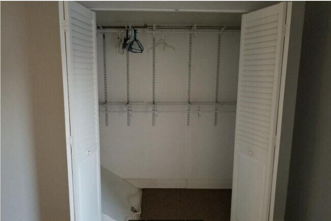 Building Photo - 3680 SW 59th Ave