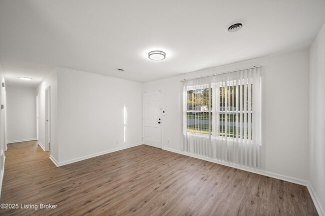 Building Photo - 2830 Celina Dr