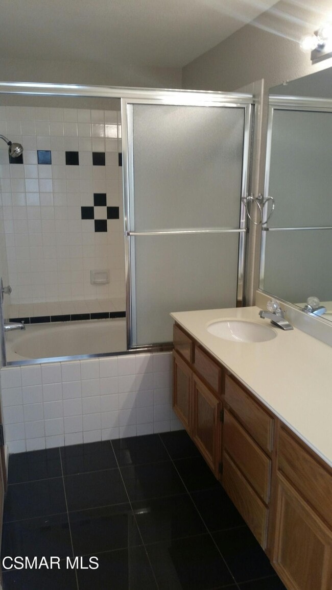 Building Photo - 6012 Paseo Encantada