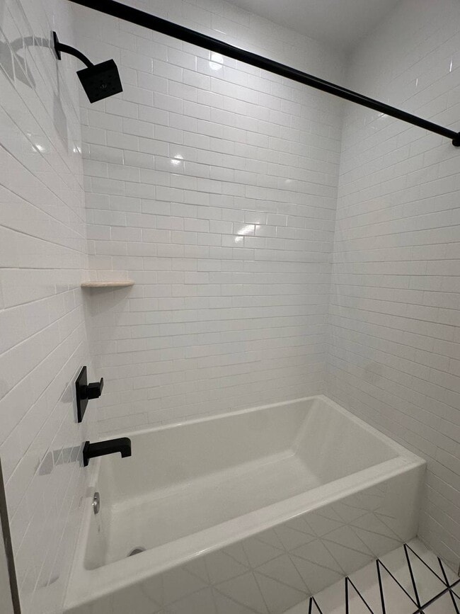 Building Photo - 20060 Prairie St