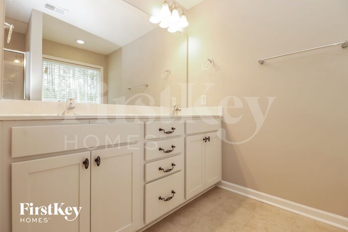 Building Photo - 473 Foxbank Plantation Blvd