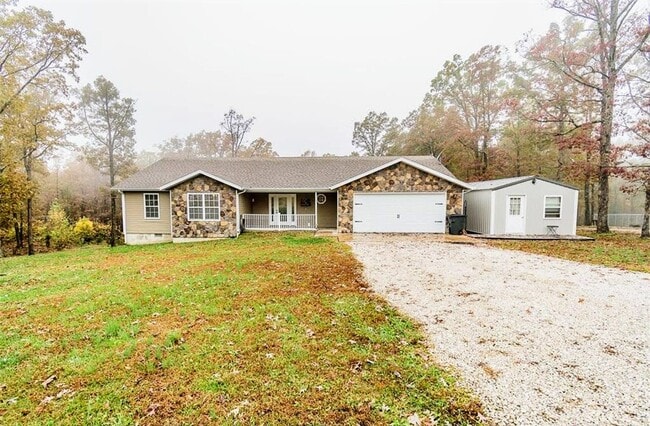 Single Family Home with Guest House! - Single Family Home with  Guest House!
