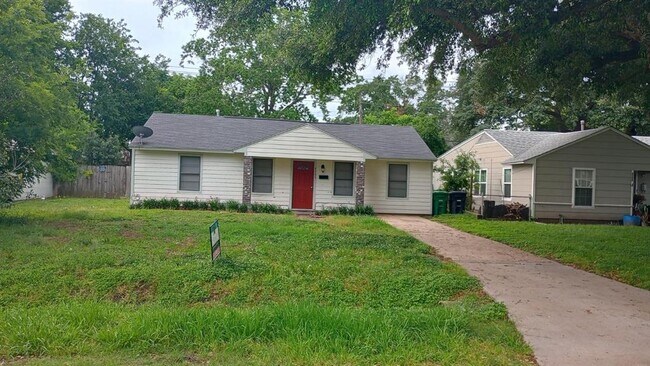 Primary Photo - 4754 Alvin St