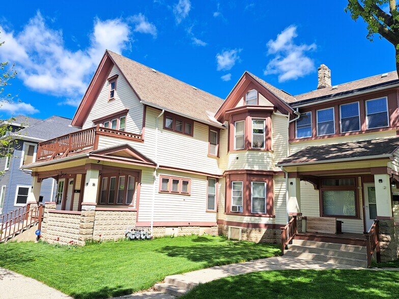 Primary Photo - 430 E Lloyd St