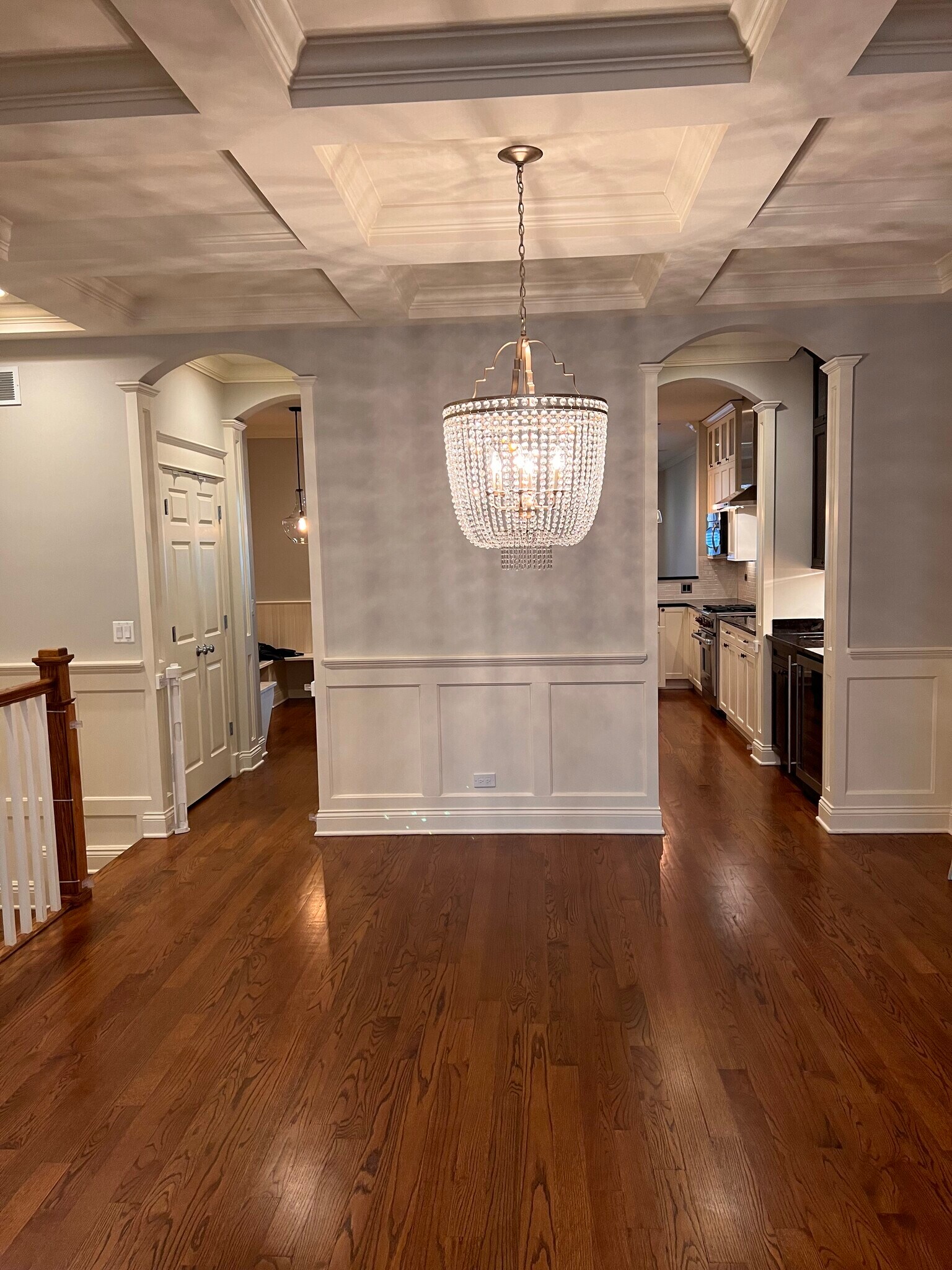 Building Photo - 2042 N Racine Ave