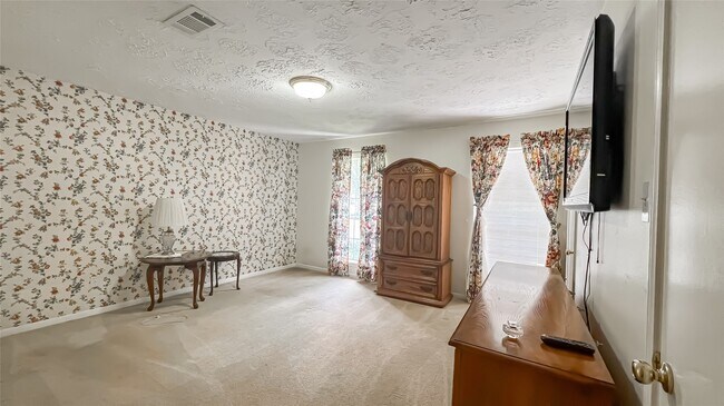 Building Photo - 9206 Hendon Ln