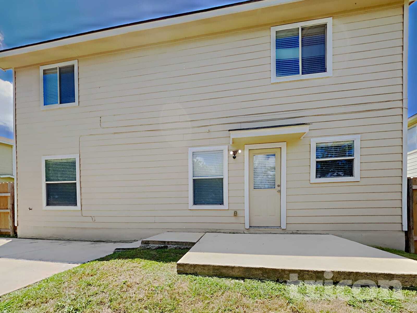 Building Photo - 9707 Marbach Bend