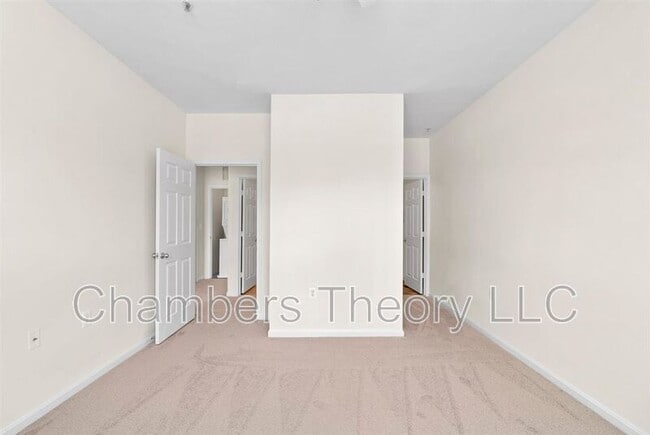 Building Photo - 11375 Aristotle Dr