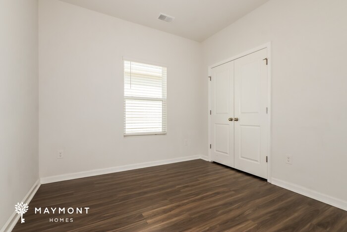 Building Photo - 152 Dorian Lp