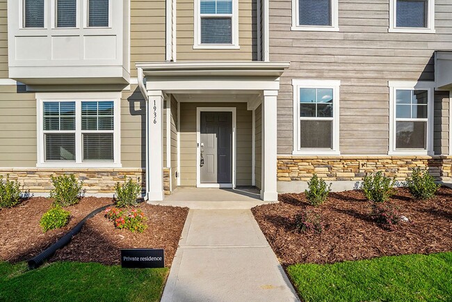 Building Photo - BRAND NEW TOWNHOME Available now, Depot 49...