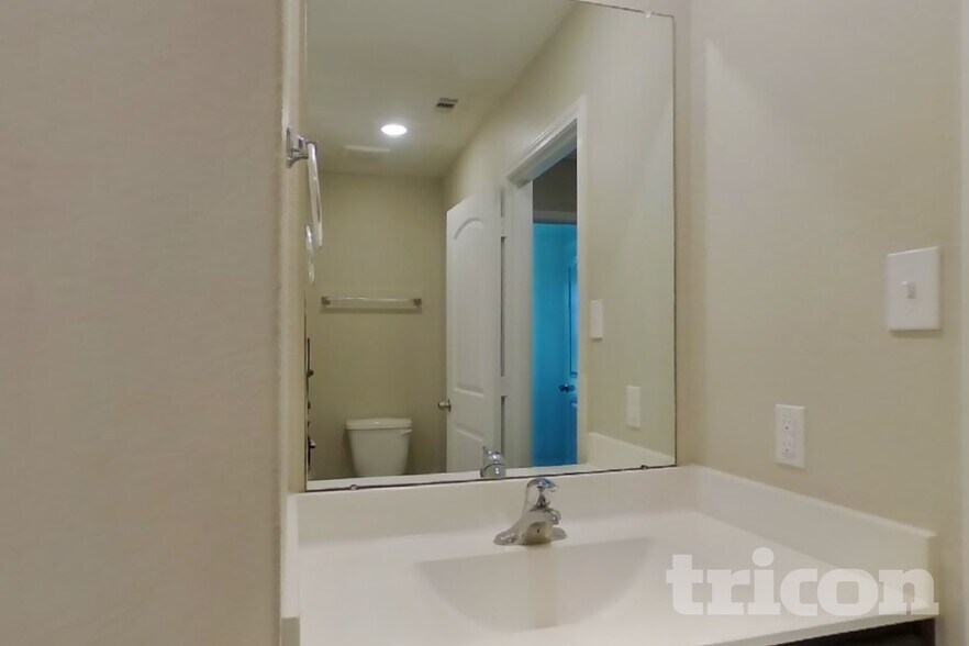 Building Photo - 7715 Vacek Meadows Loop