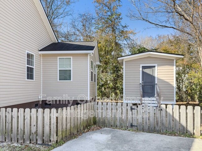 Building Photo - 202 Ibis Dr