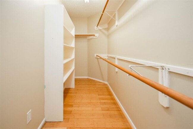Building Photo - 7731 Las Flores Dr